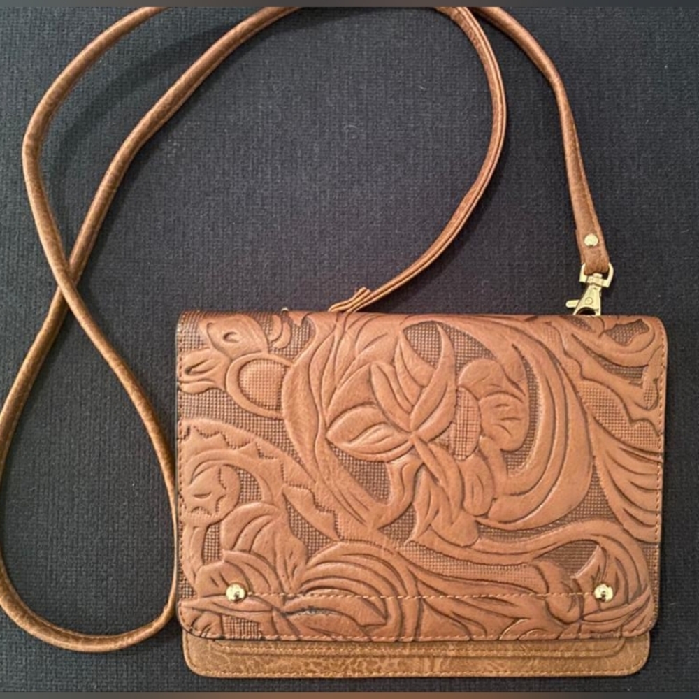 Mini bag wallet wristlet